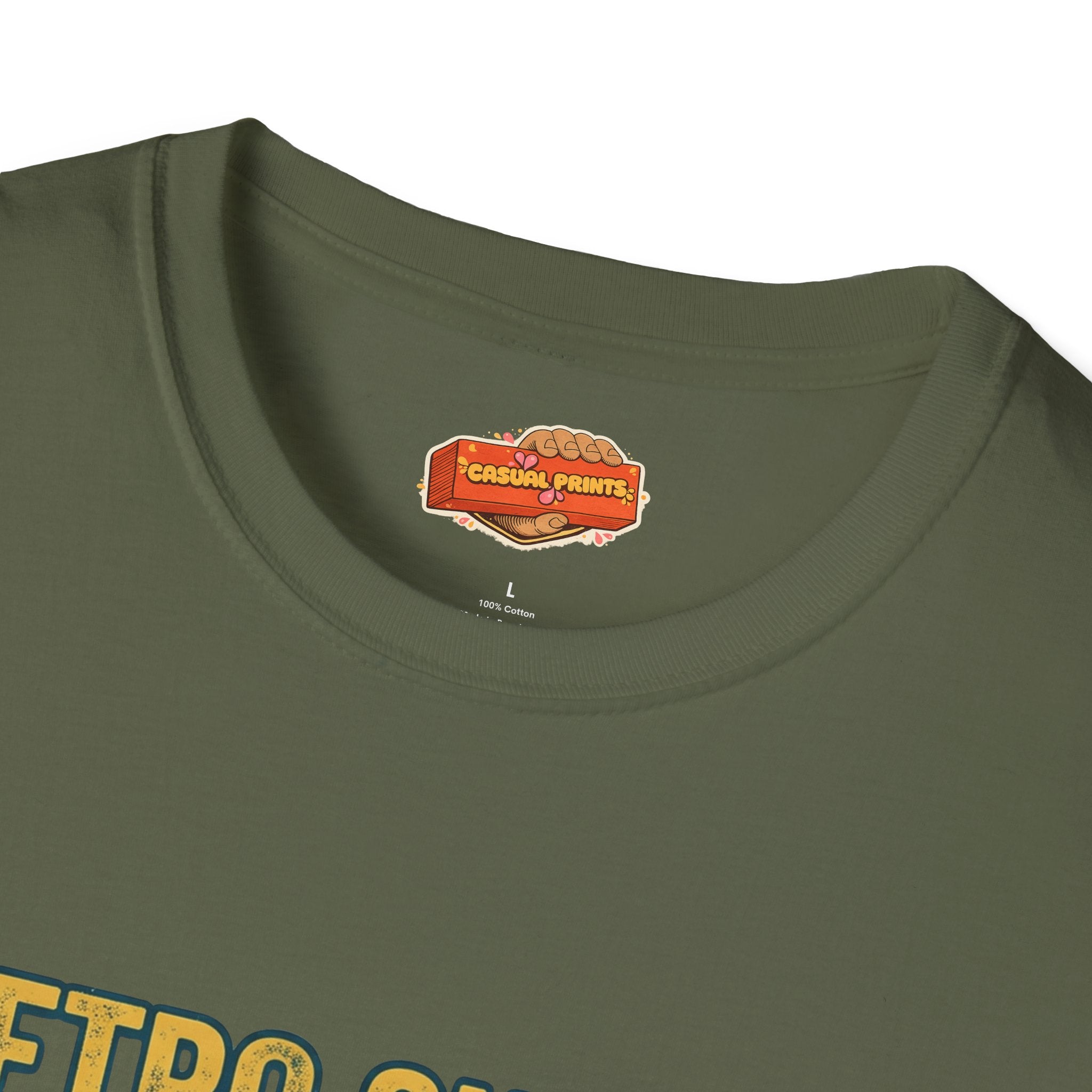 Retro Shores Vacation Club T-Shirt — Vintage Surf Badge